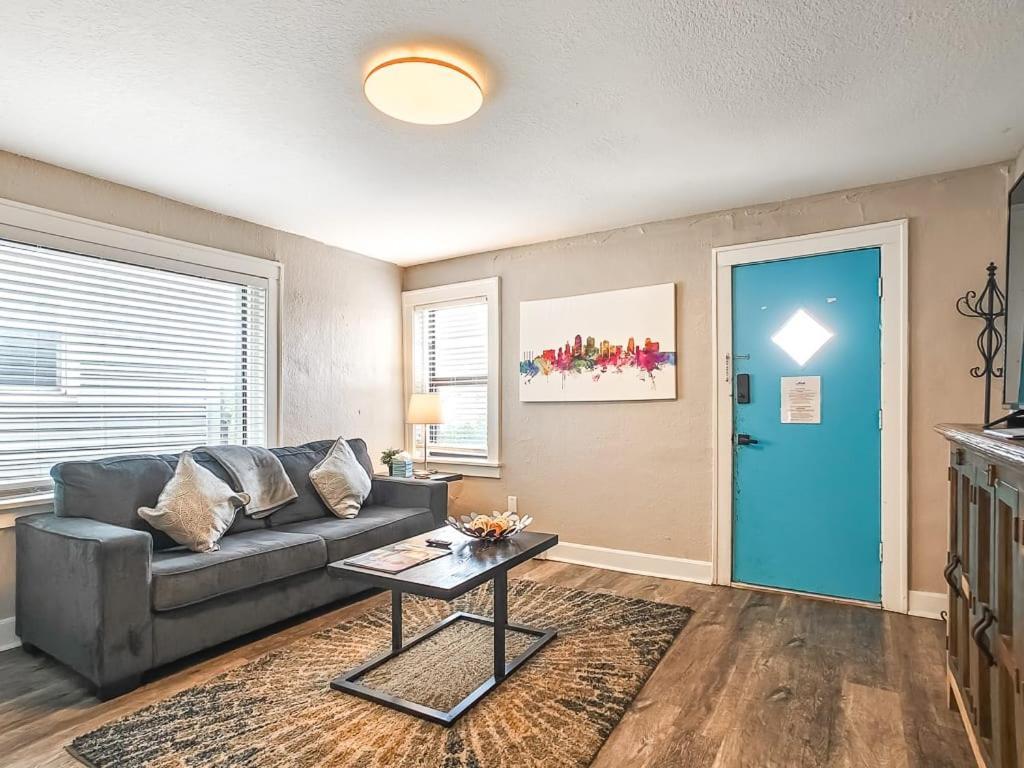 Heart Of Westport 1Br Kansas City Exterior foto